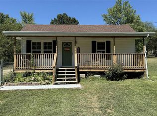 212 Keeth Rd, Crocker, MO 65452