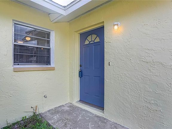 4th image of 1622 Taylor Lake Cir