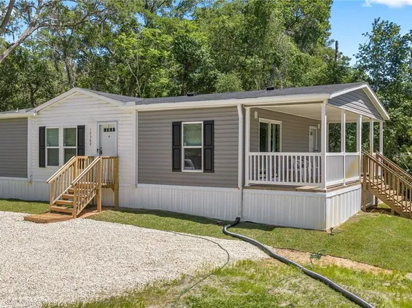 17360 SE 65th St, Ocklawaha, FL 32179