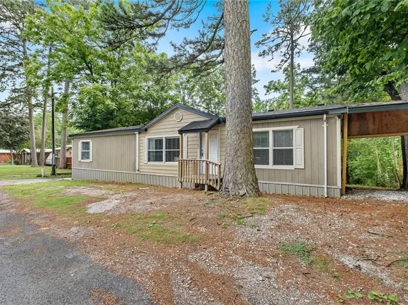 16183 Sycamore Ln, Rogers, AR 72756