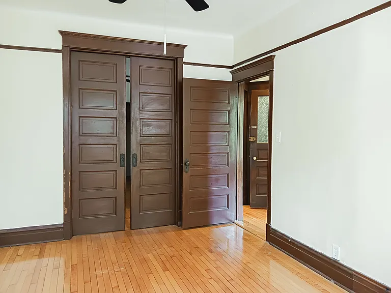 3639 1/2 N Paulina St #2 — Photo 7