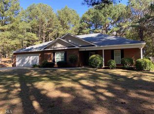 340 Mountain Creek Dr, Hamilton, GA 31811