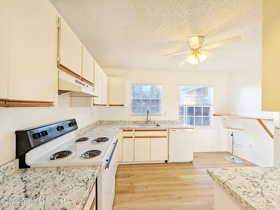 5th image of 6598 Bamboo Ave