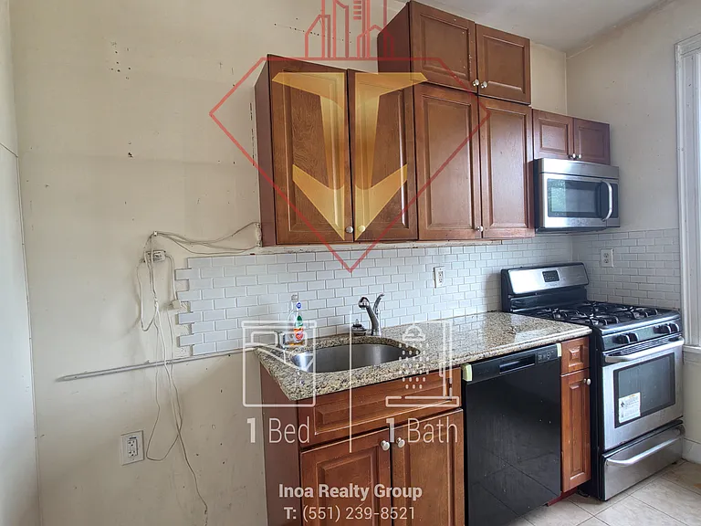 25 W 33rd St #43 — Photo 14