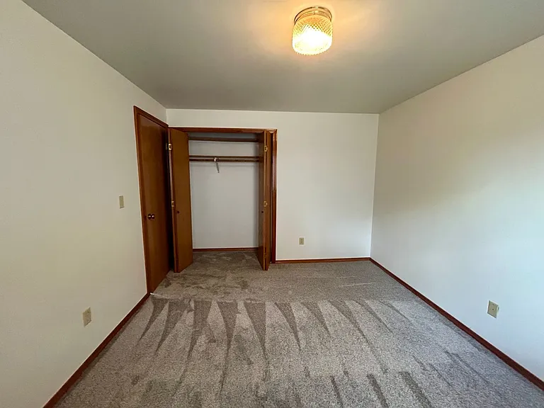 12371 Rainier Dr — Photo 13