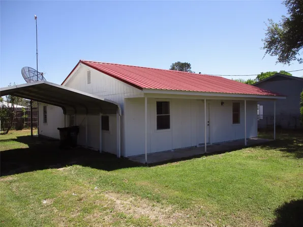 291 Skyline Dr, Emory, TX 75440