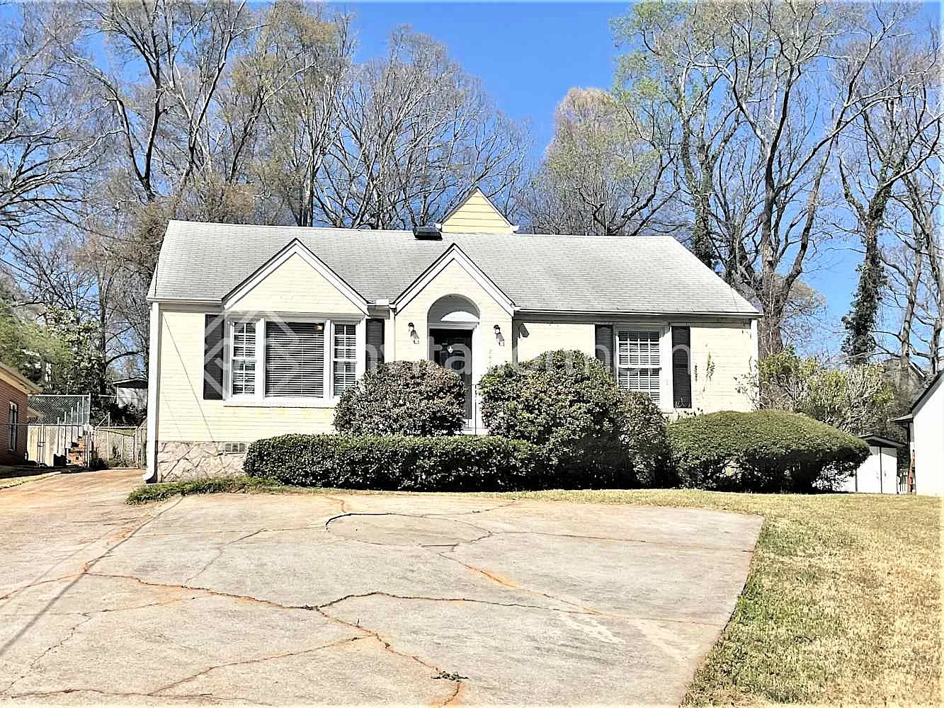2474 Saint Patrick St SE Atlanta, GA 30317 — Photo 1