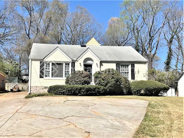 2474 Saint Patrick St SE, Atlanta, GA 30317
