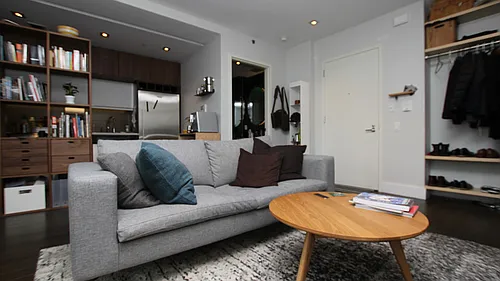 146 Meserole St Photo 1
