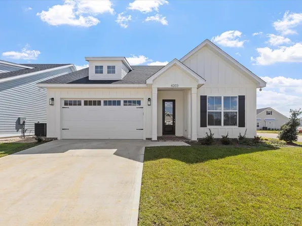 4221 Landry Ln, Tallahassee, FL 32312