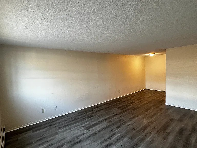 Mechanic Avenue Apartments — Photo 27