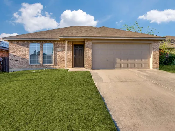9224 Marilyn Dr, White Settlement, TX 76108