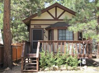 456 Victoria Ln, Sugarloaf, CA 92386