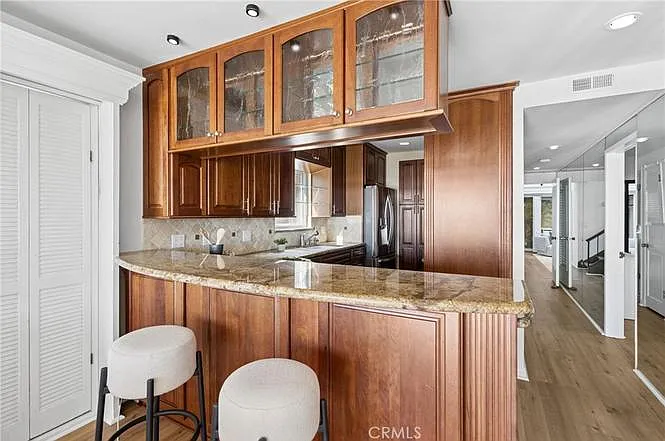 1510 W Oceanfront #B — Photo 23