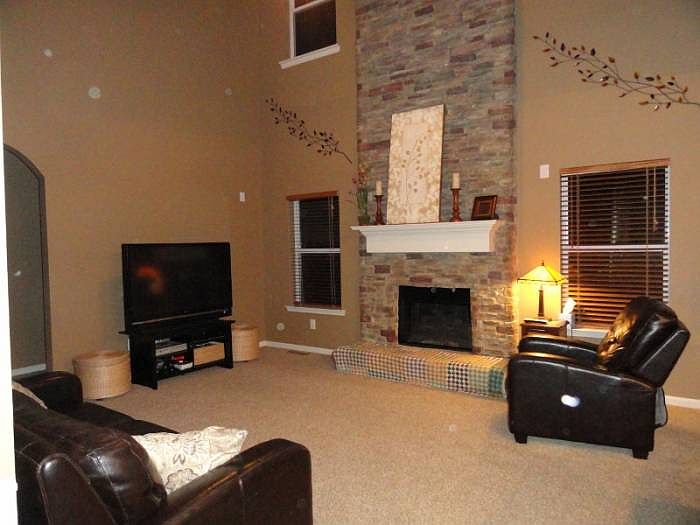 2nd image of 6825 Grove Meadows Ln