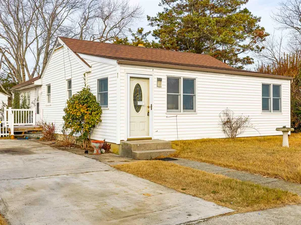 1203 Rose Hill Pkwy, Cape May, NJ 08204