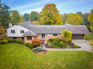 4375 Sawmill Rd, Columbus, OH 43220