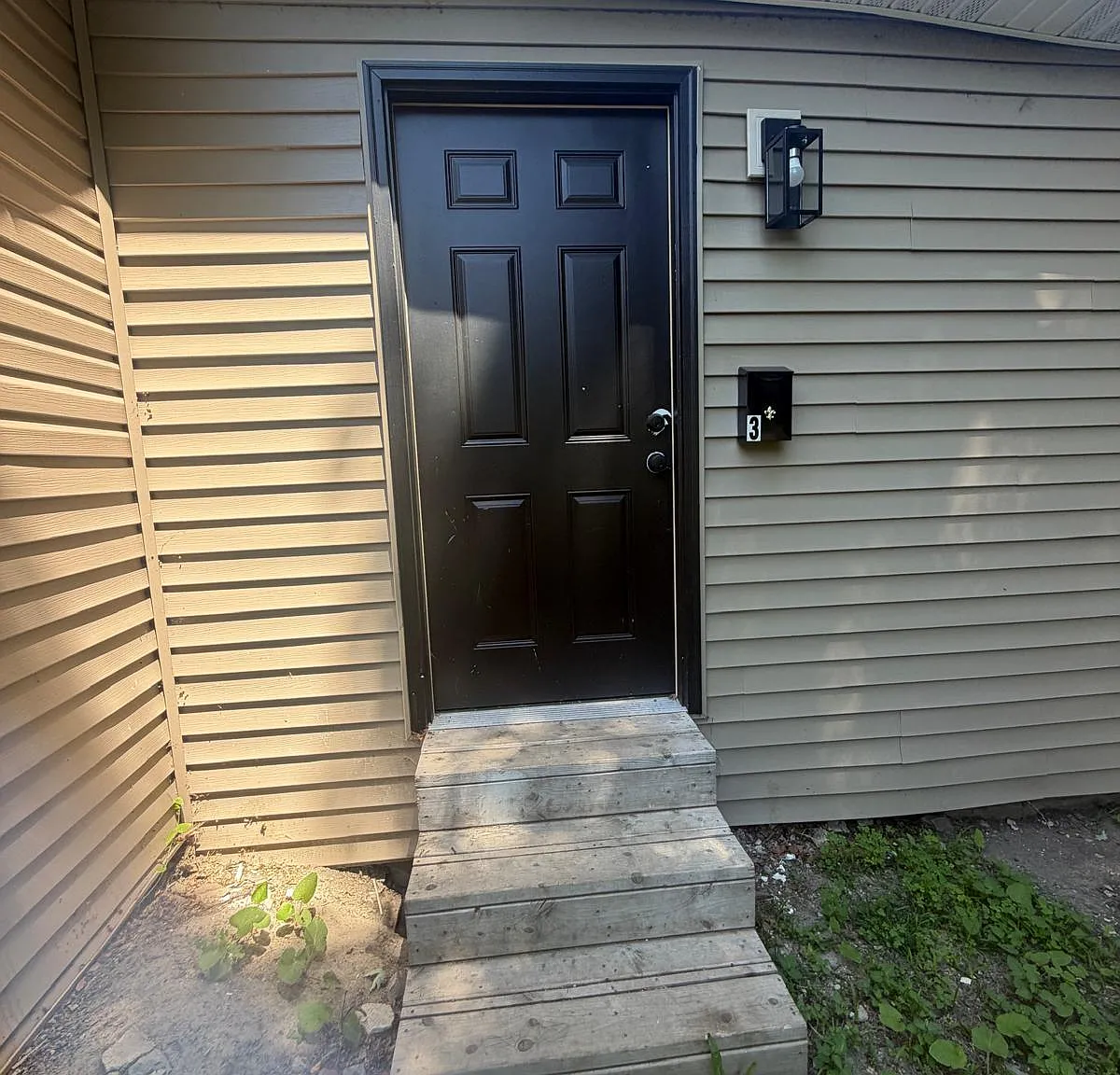 2 bed, $900 — Photo 3