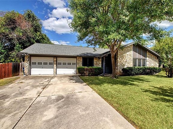 2nd image of 7302 Meadowood Dr