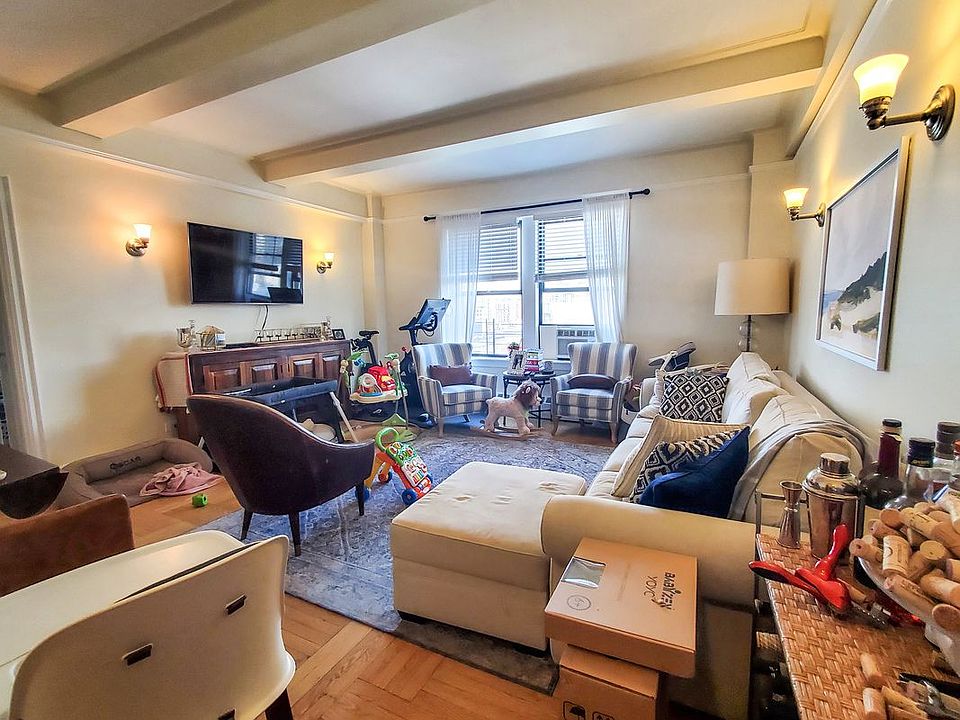 1st image of 147 W 79th St #11C