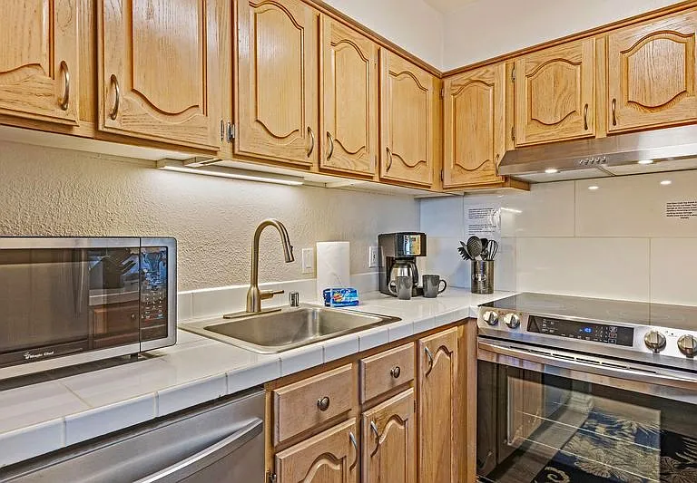 4365 Lower Honoapiilani Rd — Photo 12