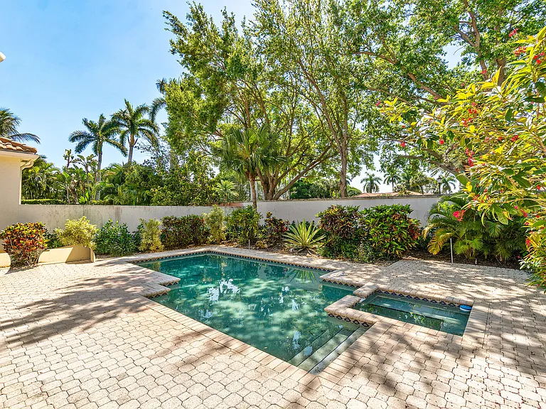 6213 NW 21st Ct — Photo 41