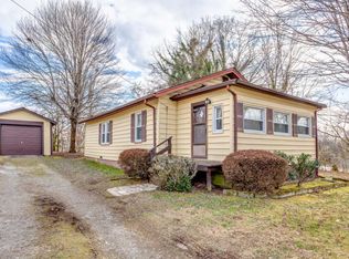 827 N Rogers St, Clinton, TN 37716