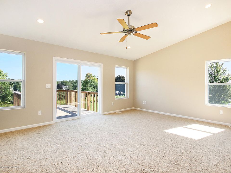 1st image of 3524 Fernwood Ln