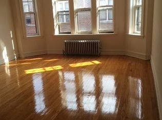 2201 Ridge Ave #1, Evanston, IL 60201