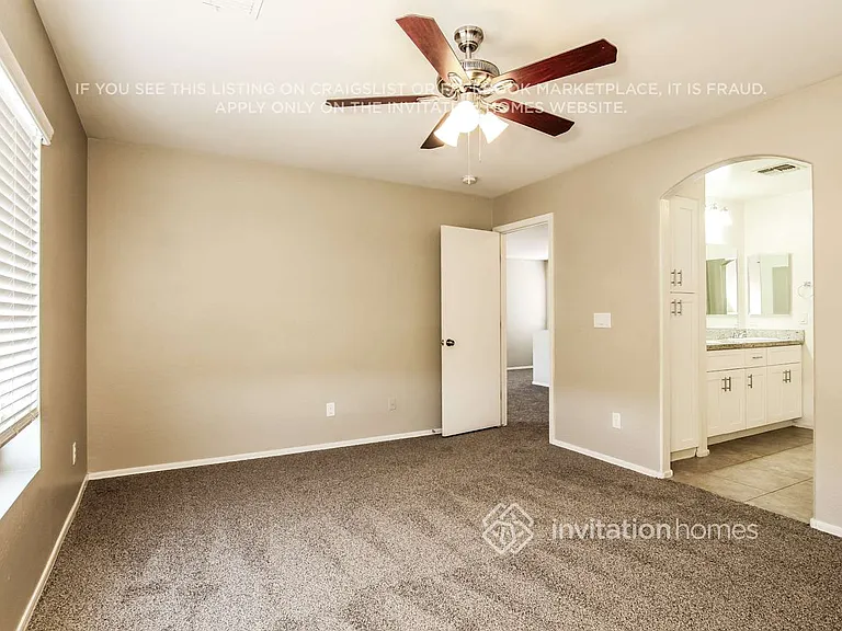 186 N 224th Ln — Photo 9