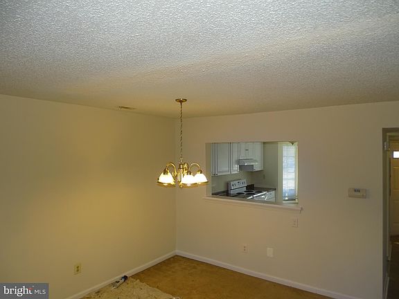 3rd image of 31 Plumly Way