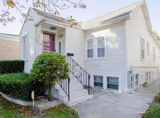 5258 N Nagle Ave, Chicago, IL 60630