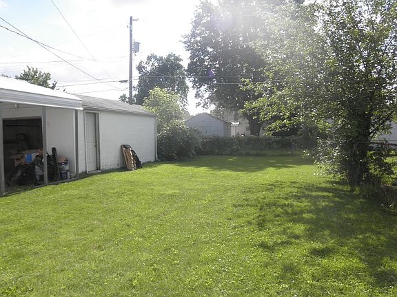 2nd image of 2517 Grasmere Ave