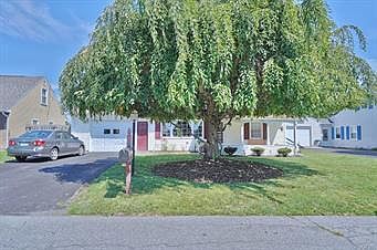 1st image of 3067 Eldridge Ave