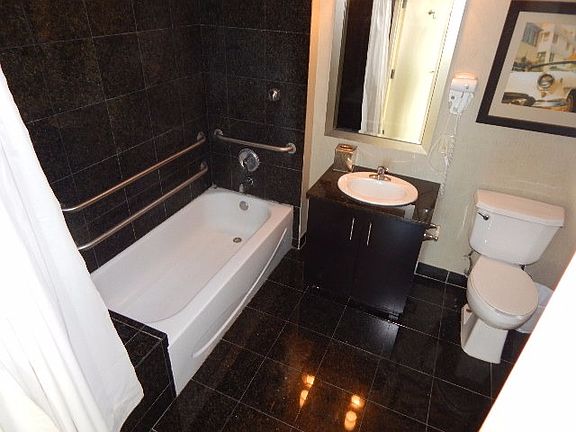 4th image of 6060 Indian Creek Dr #1608
