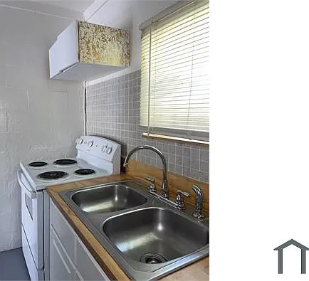823 Avenue R NE #2 — Photo 10