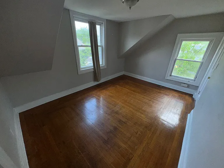 111 Bristol St #O3L — Photo 6