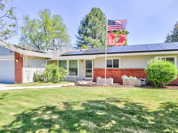 906 Bonnie Brae Dr, Nampa, ID 83651