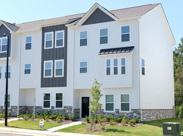 146 Towhee Branch Pl #E, Mooresville, NC 28117