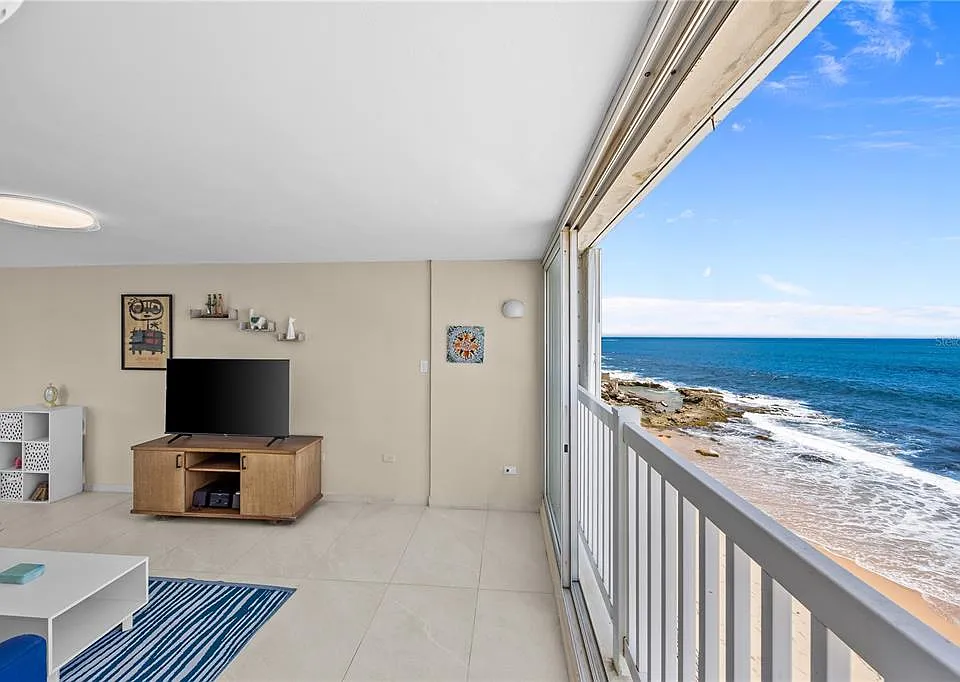 1035 Avenue Ashford #302