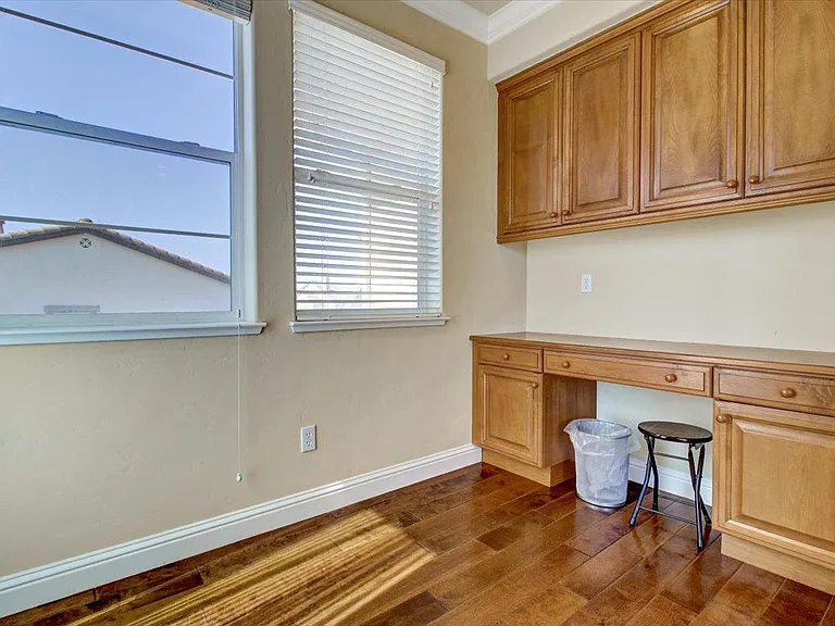 1852 Saddle Park Pl — Photo 59