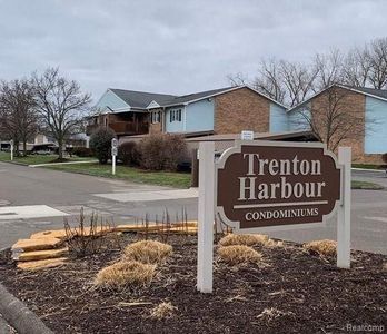 1505 Harbour Ct APT 60, Trenton, MI, 48183