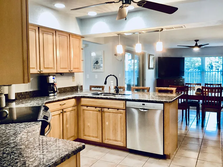 921 Cypress Wood Ln — Photo 27