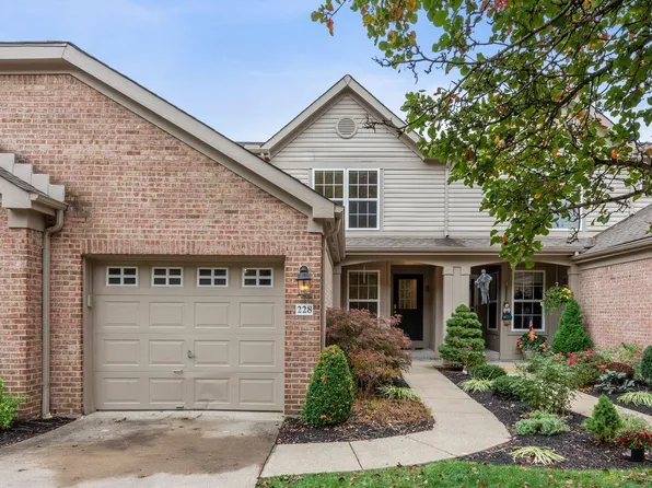 228 Misty Cove Way, Highland Heights, KY 41076