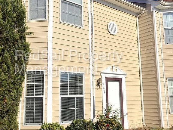 2nd image of 3859 Headwind Ln
