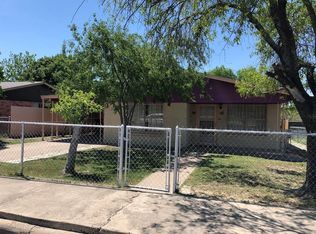 113 Los Angeles Dr, Eagle Pass, TX 78852