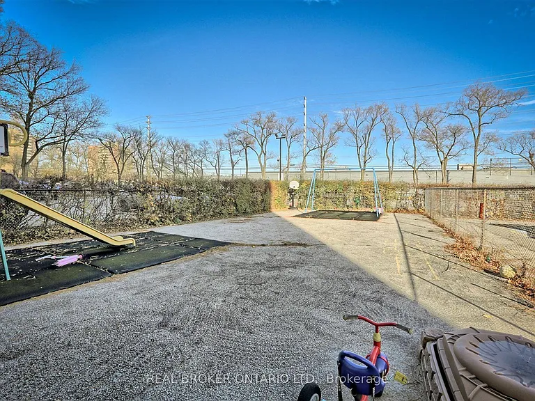 3065 Queen Frederica Dr #707 — Photo 35