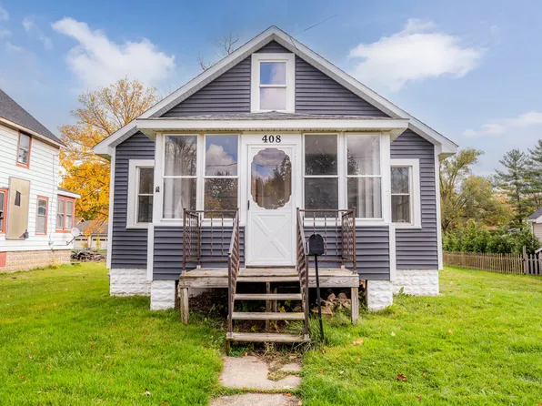 408 N Elm St, Three Oaks, MI 49128