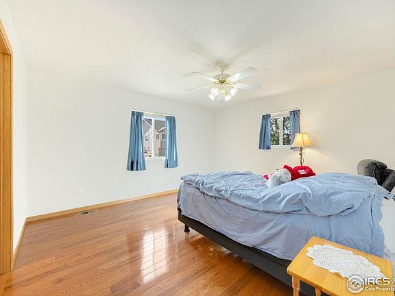 5th image of 4135 La Veta Dr