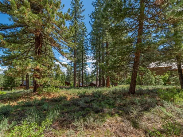 10918 Jeffery Pine Rd, Truckee, CA 96161